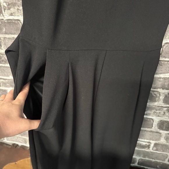 Express jumpsuit black vneck pockets tie waist - Picture 6 of 14